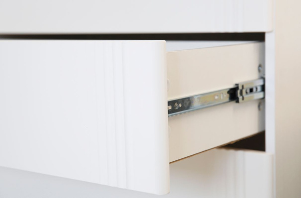 Ева Шкаф 1 дв + 2ящ/101.01/Белое дерево/Белый матовый